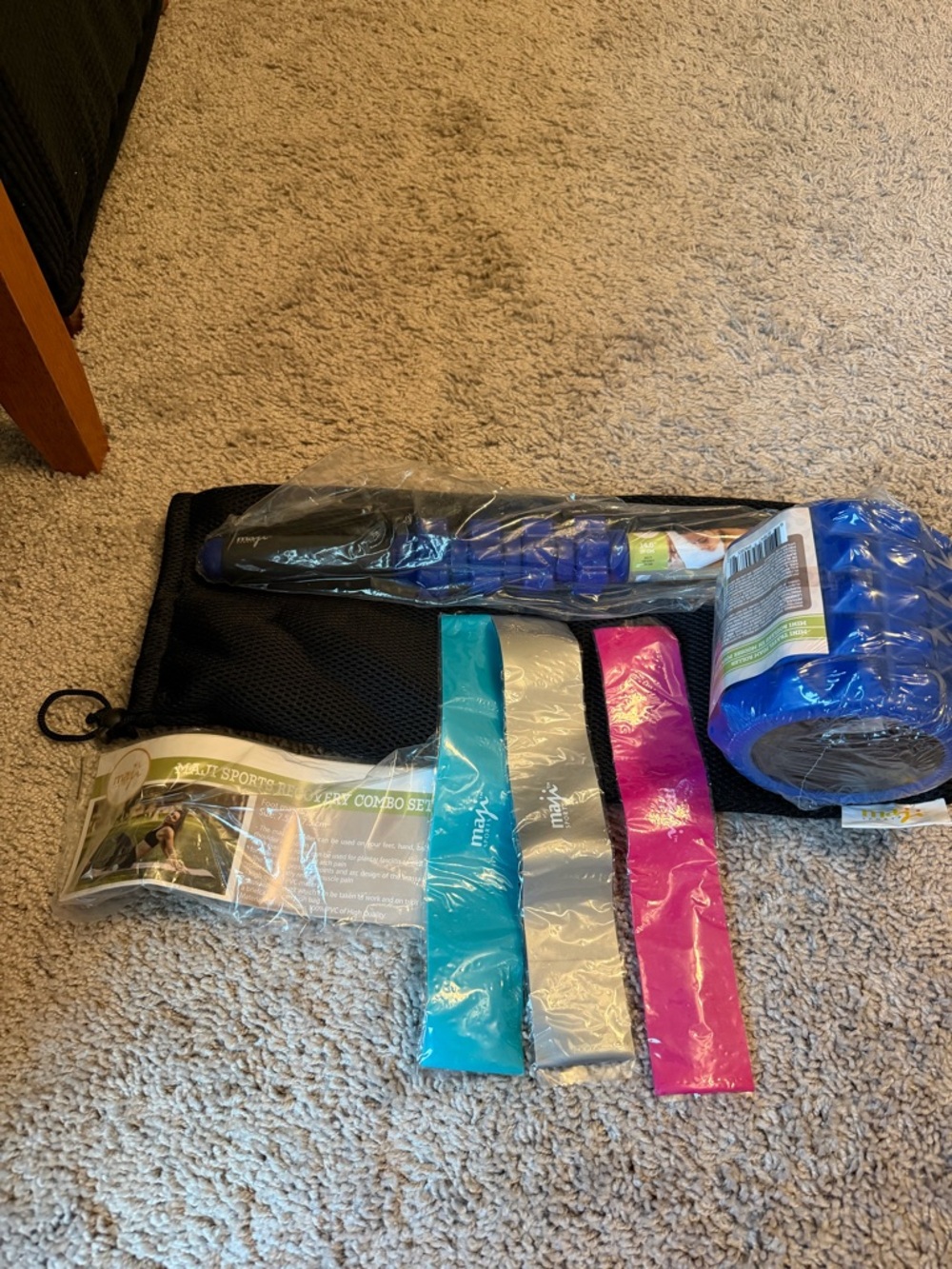 NWT Maji Muscle Recovery & 3-Pack Resistance Band Bundle